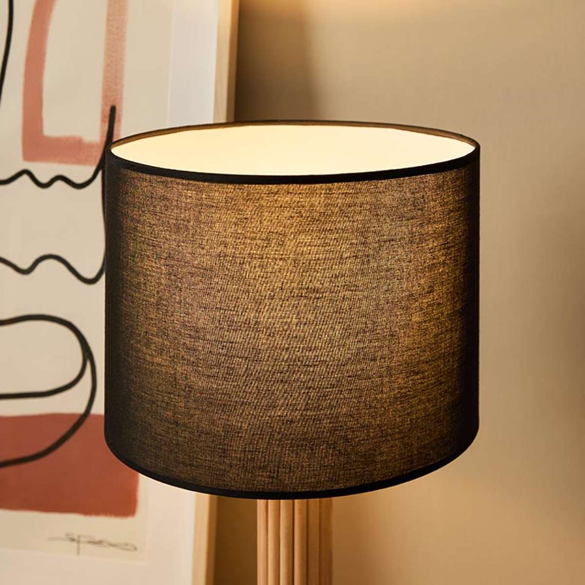 Eve Black Marble Base Table Lamp - Image 2