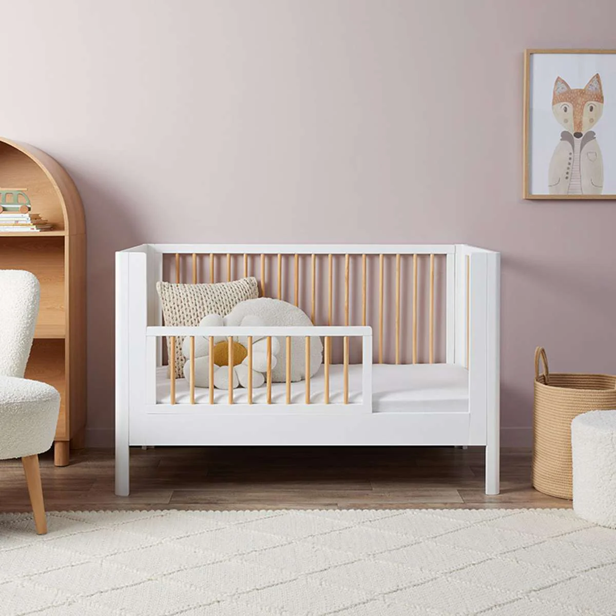 Fraser White/Natural Coastal  3-in-1 Conversion Cot Bundle - Image 3