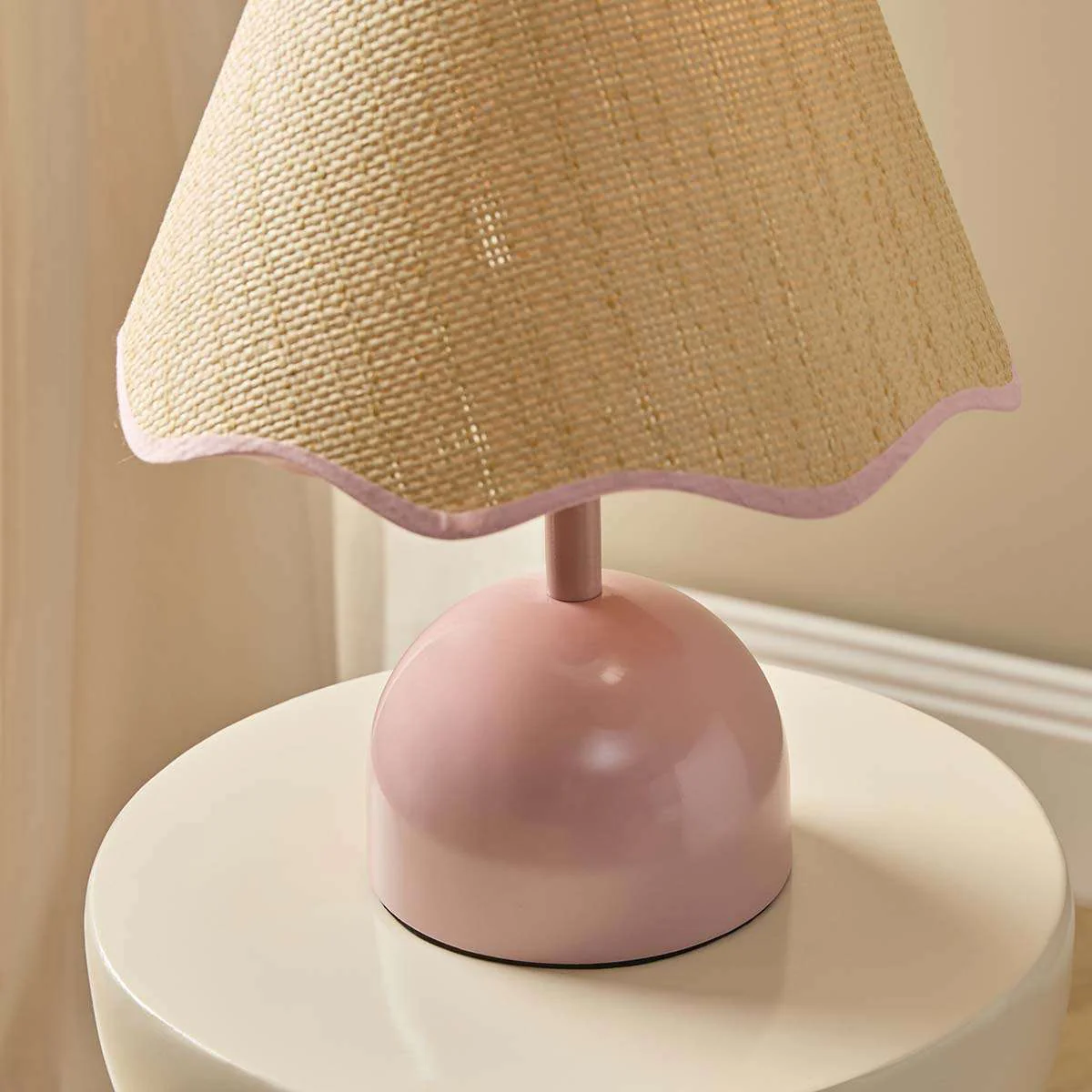 Lilly Table Lamp - Image 2