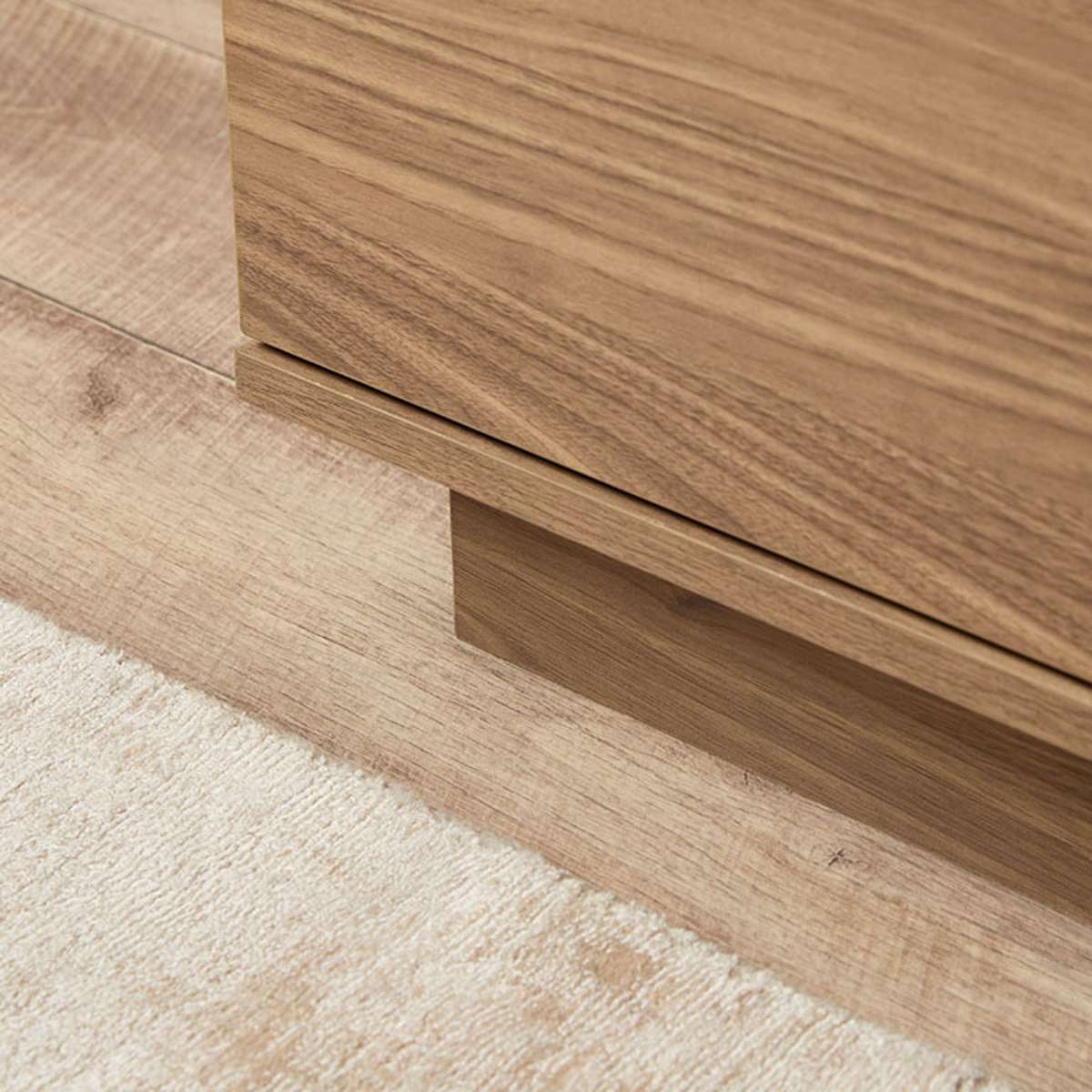 Maverick Six Drawer - Pecan - Image 9