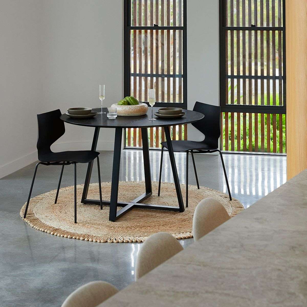 Zander 4 Seater Round Dining Table - Black - Image 4